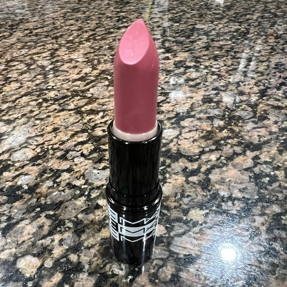 Mac Spiceflower lipstick - Picture 1 of 6